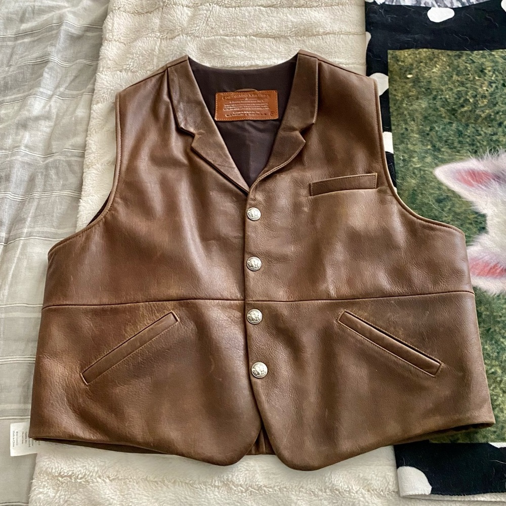 Coronado Leather | Bishop Lapel leather vest
